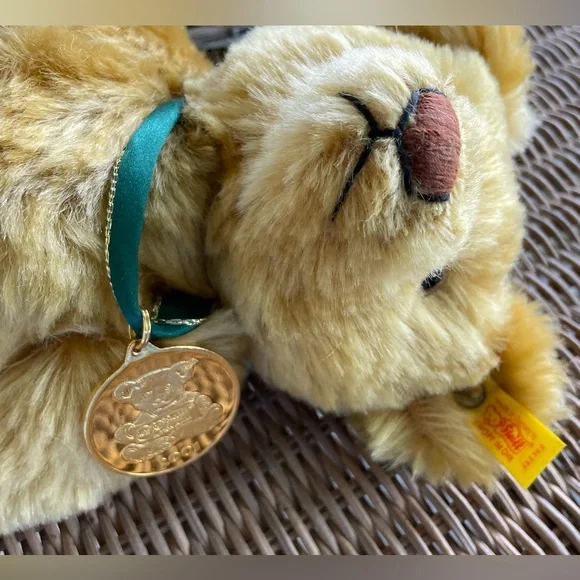 Steiff Golden Teddy Bear - Picture 6 of 8